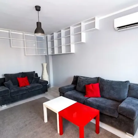 Лазурен Апартамент Apartment Burgas