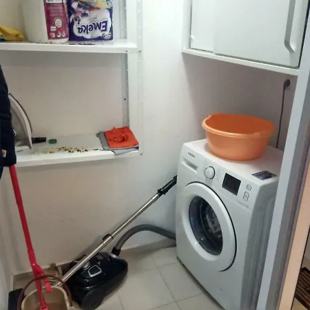 Лазурен Апартамент * بورغاس